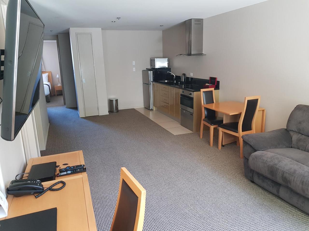 Quest On Durham Aparthotel ตาอูรังกา ภายนอก รูปภาพ