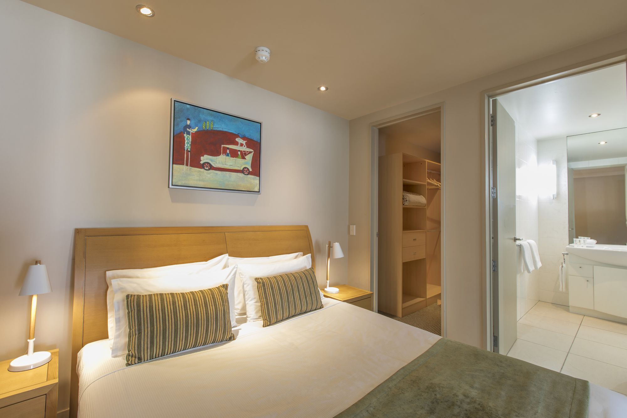 Quest On Durham Aparthotel ตาอูรังกา ภายนอก รูปภาพ