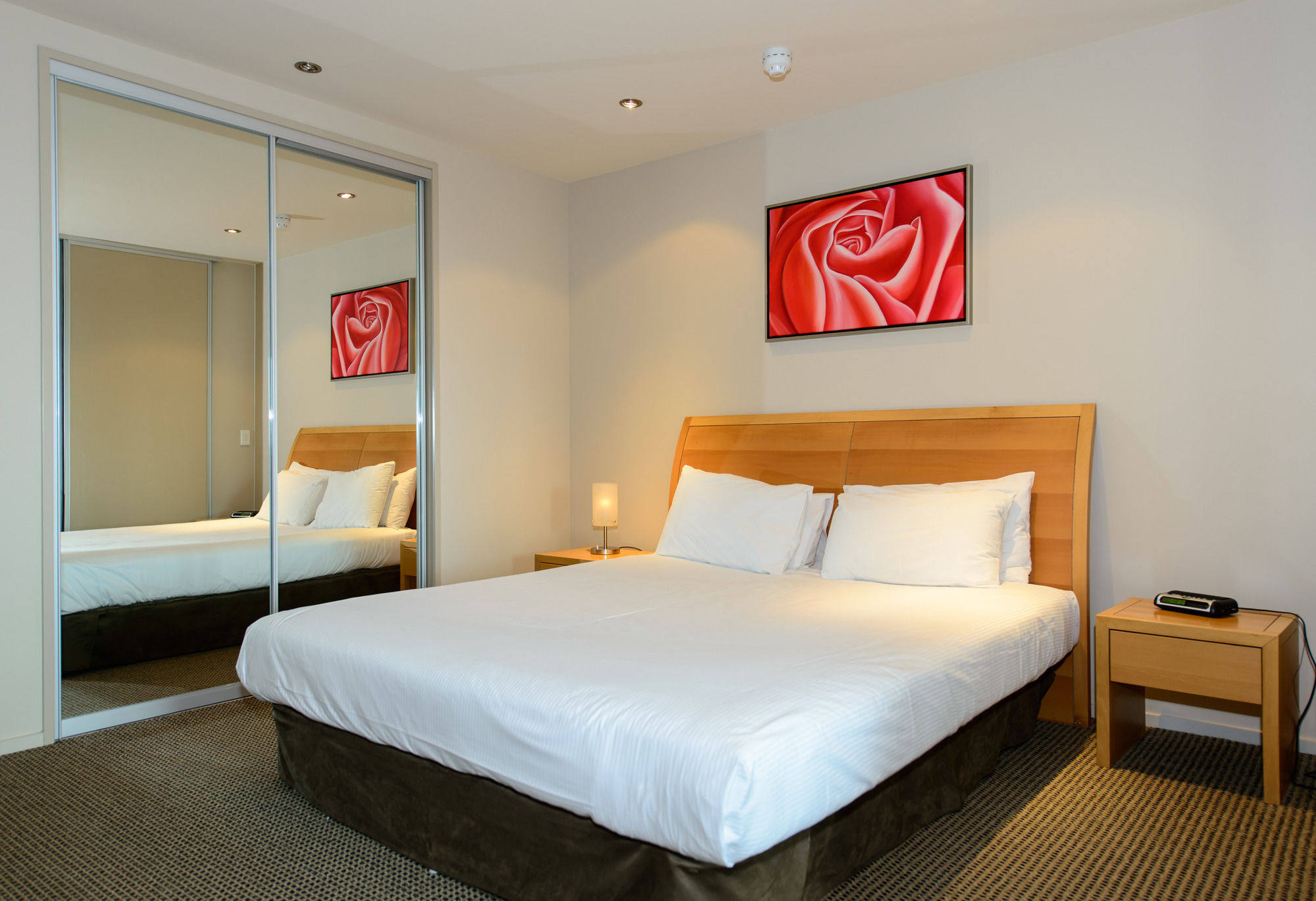 Quest On Durham Aparthotel ตาอูรังกา ภายนอก รูปภาพ