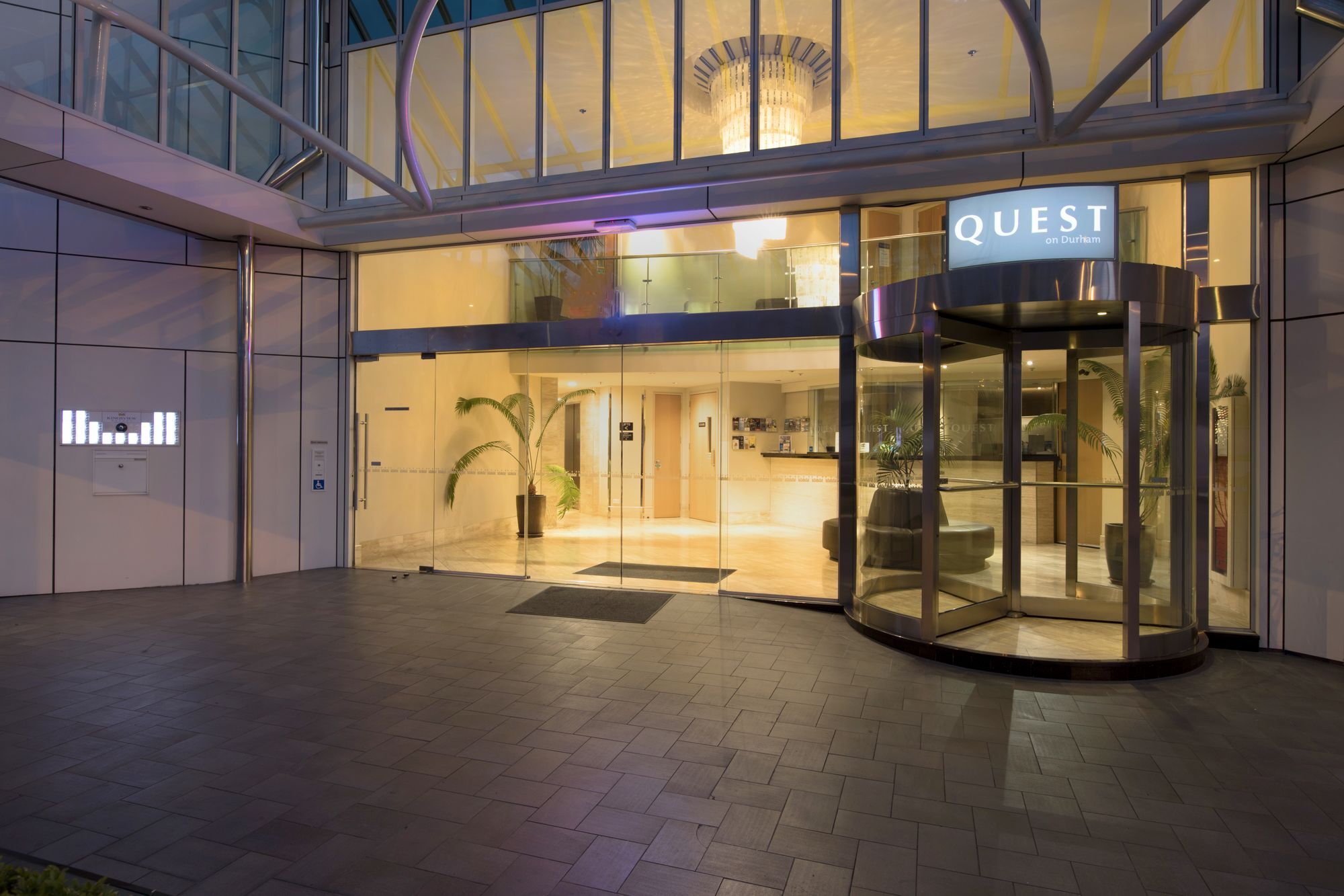 Quest On Durham Aparthotel ตาอูรังกา ภายนอก รูปภาพ
